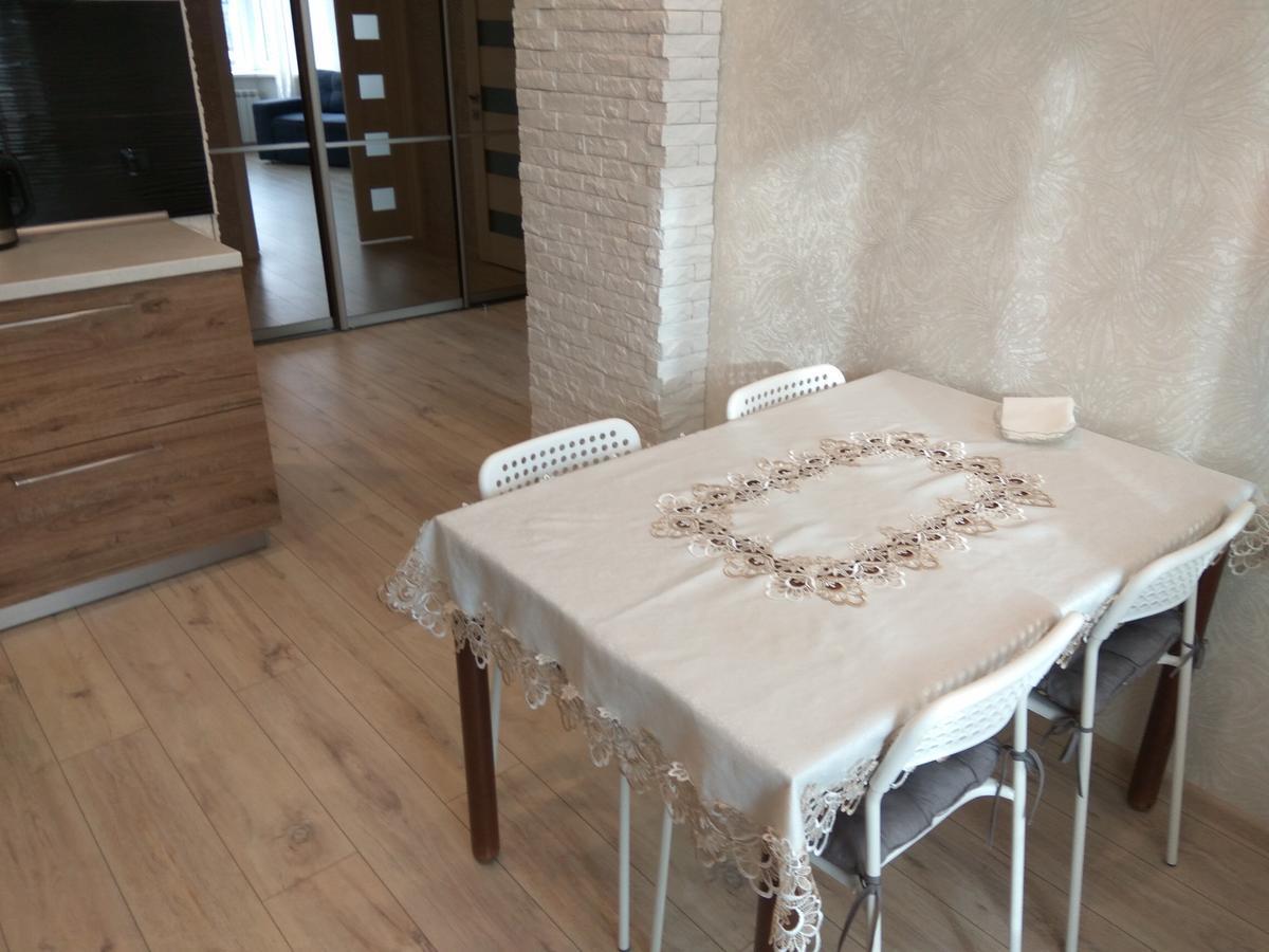Apartment Na Maiakovskogo Minsk Esterno foto